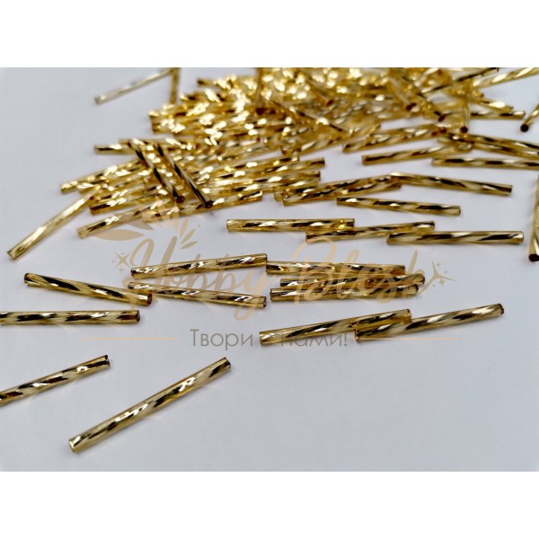 Стеклярус Preciosa 17020 twisted